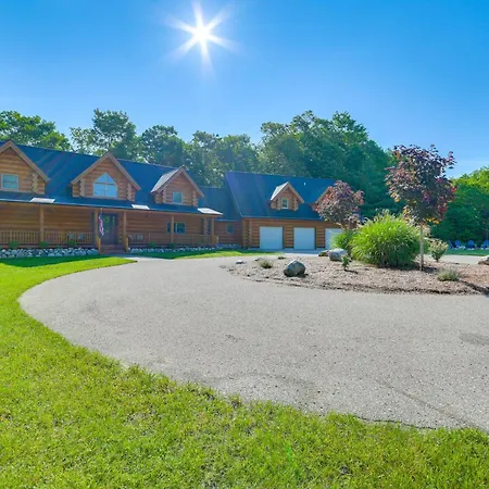 The Retreat Secluded And Spacious Boyne City Lodge
